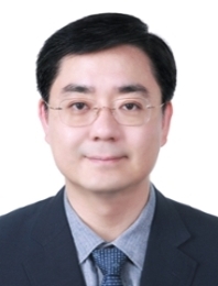 lee.jpg