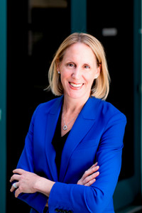 Hannah Brenner Johnson's headshot